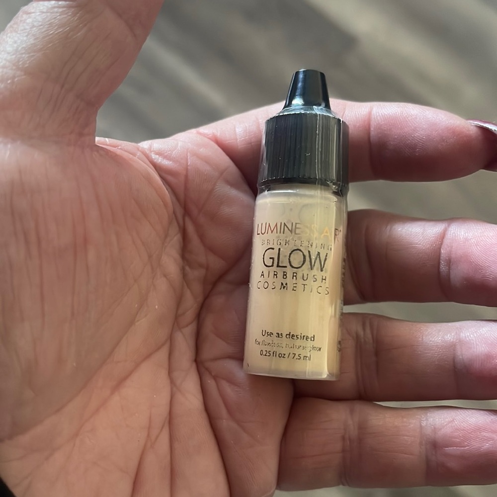 Luminess Airbrush Glow 25 fl oz